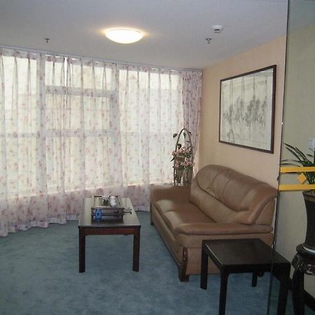 Nanjing Renyun Hotel Buitenkant foto