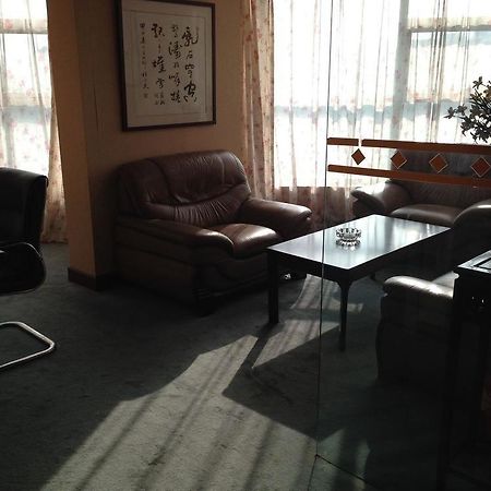 Nanjing Renyun Hotel Buitenkant foto